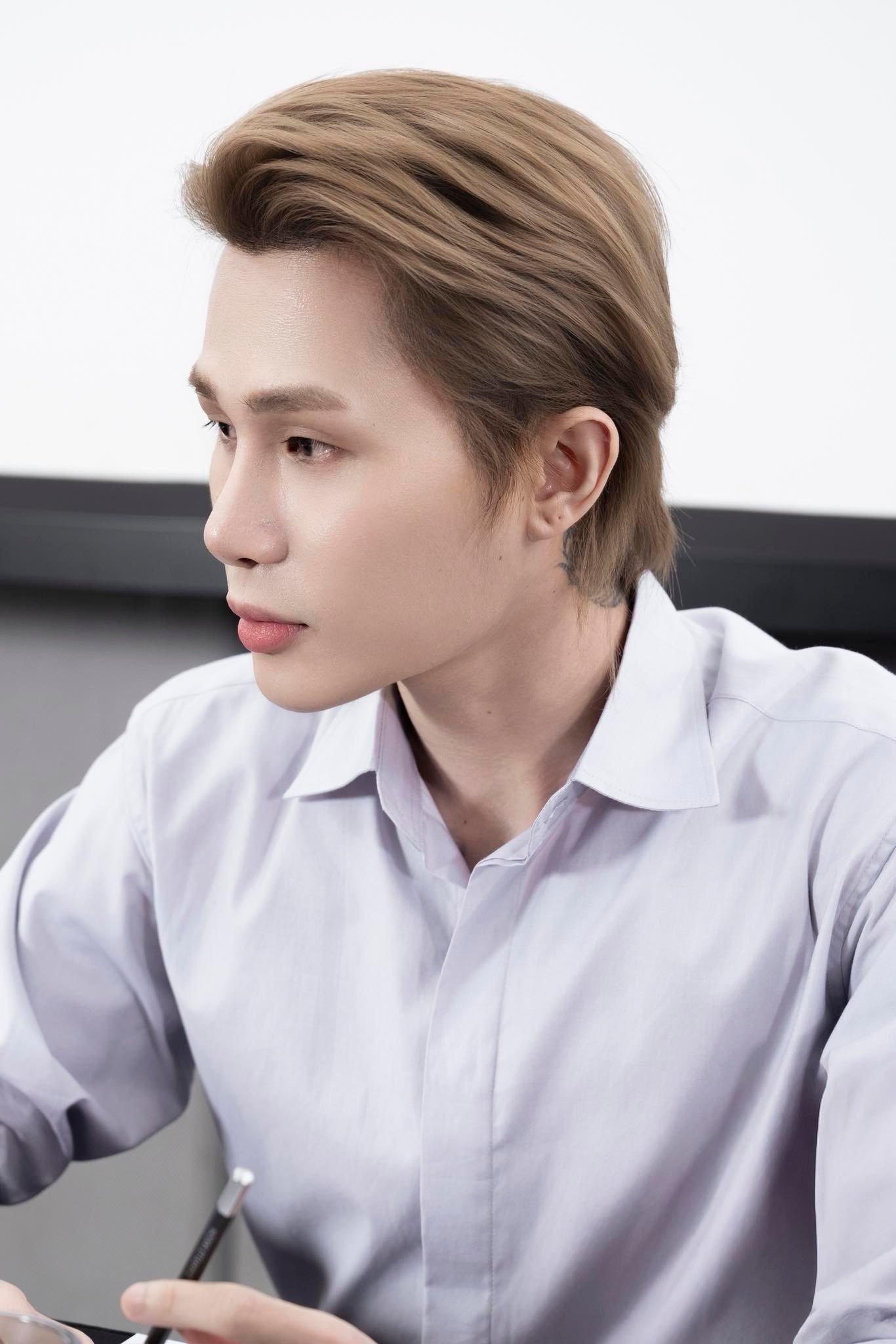 thiết bị phòng sạch