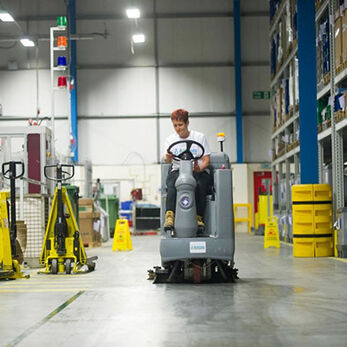 Khi nào doanh nghiệp thực phẩm cần đầu tư phòng sạch thực phẩm thay vì chỉ nâng cấp vệ sinh nhà xưởng?