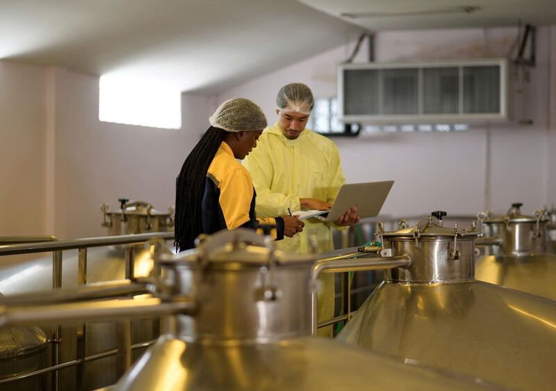 Đầu tư thiết bị phòng sạch thực phẩm theo giai đoạn giúp doanh nghiệp tối ưu chi phí bền vững