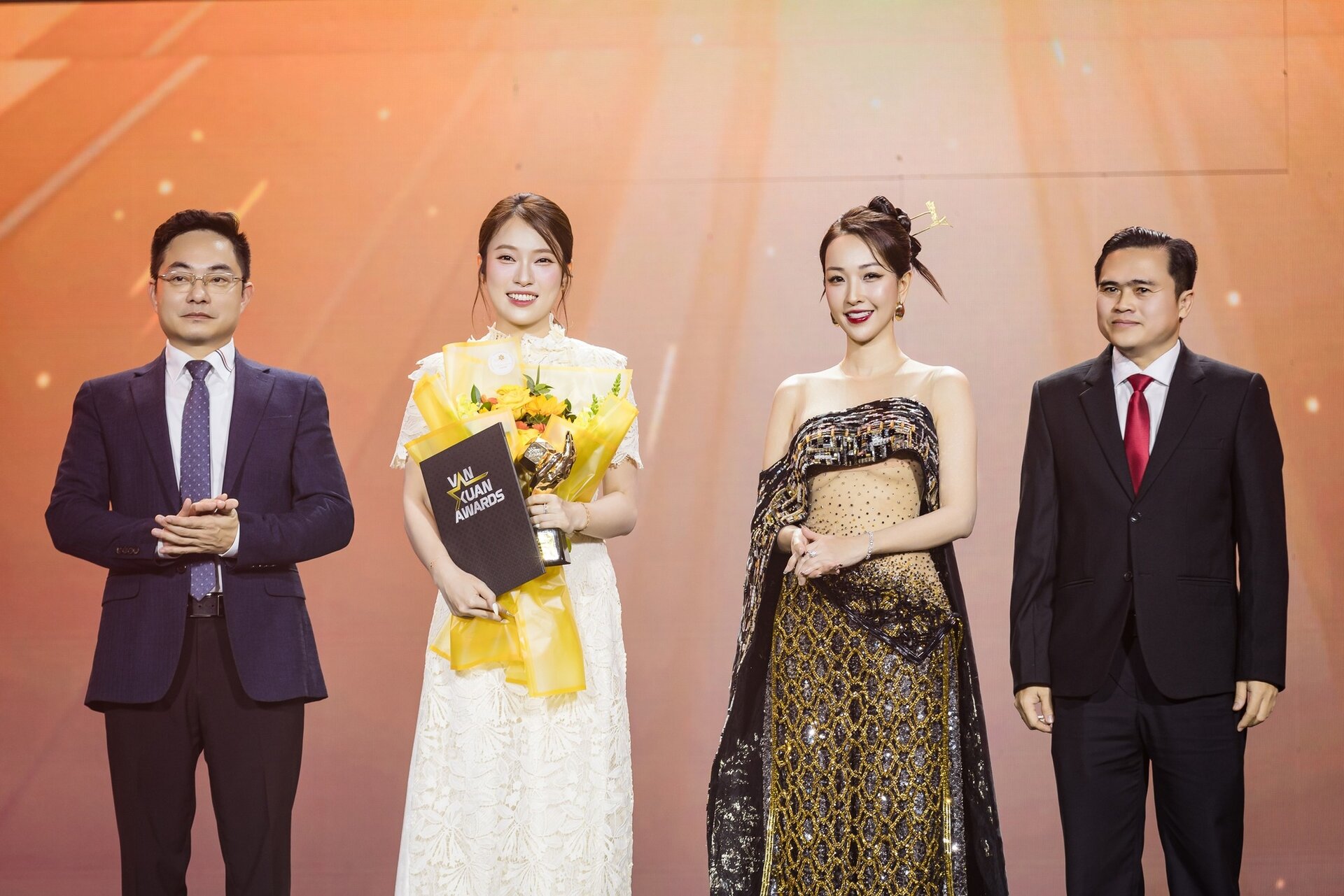 thiết bị phòng sạch