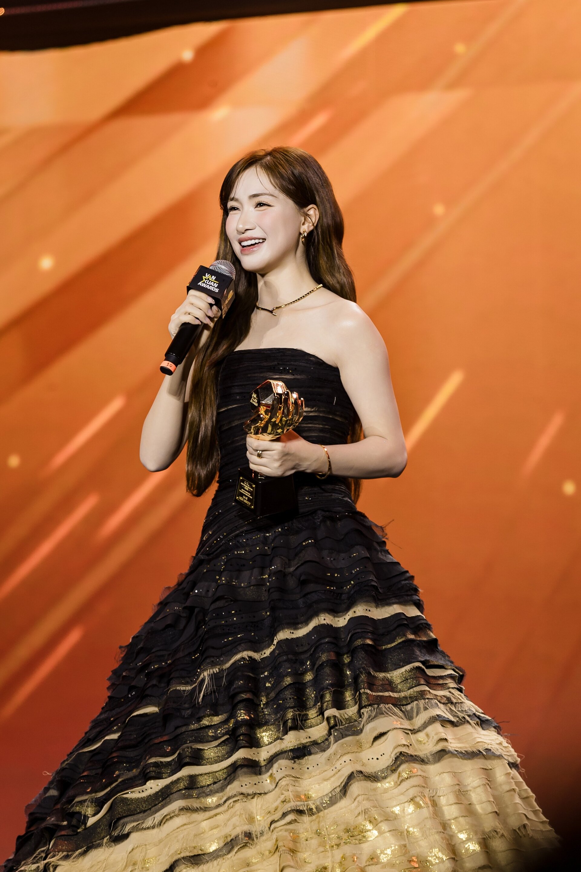 thiết bị phòng sạch