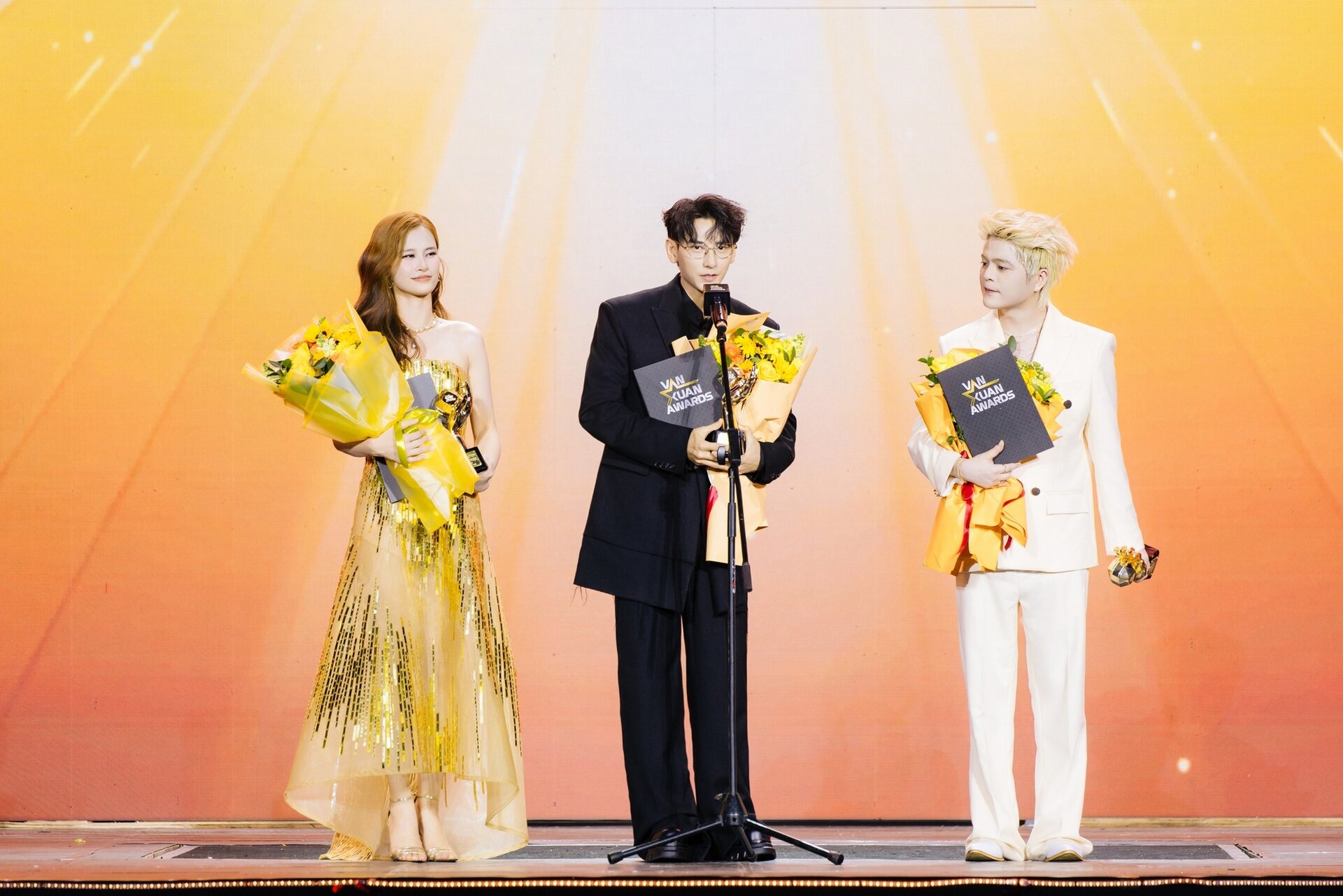 thiết bị phòng sạch