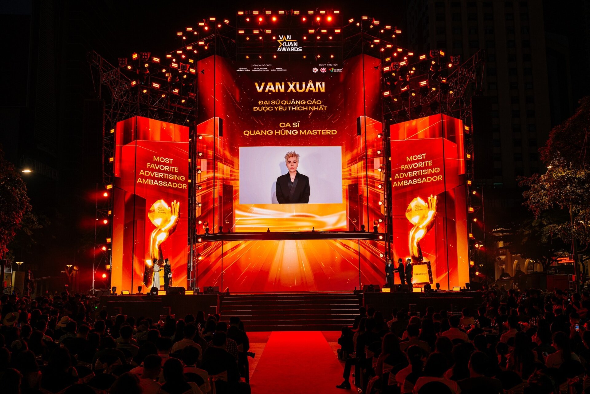 thiết bị phòng sạch